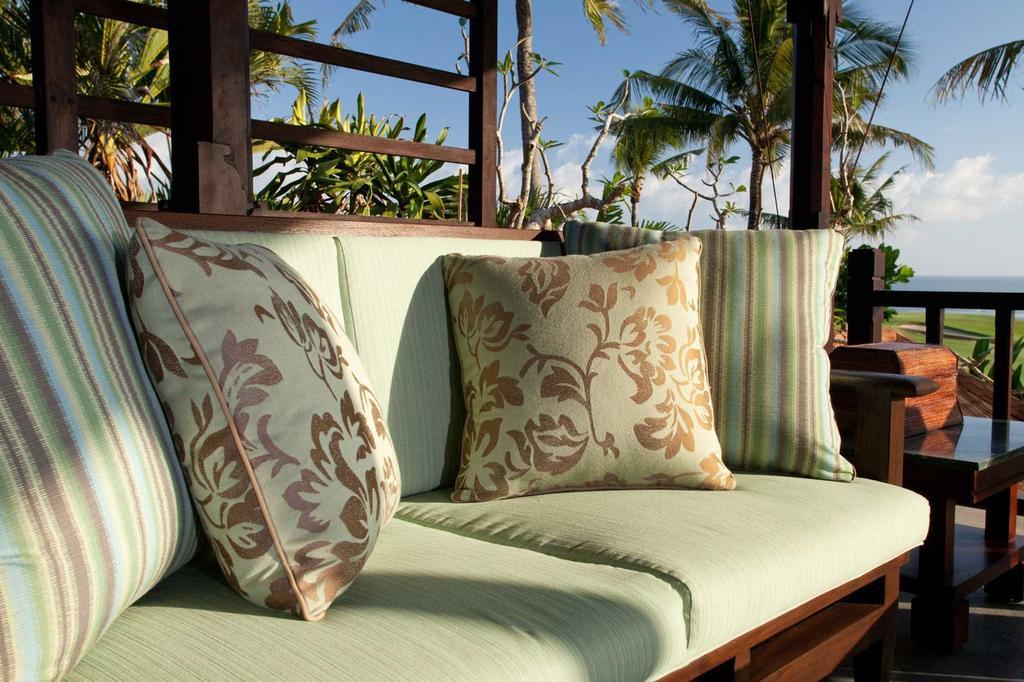 Sundara Oceanside Villa Tanah Lot  Exterior photo
